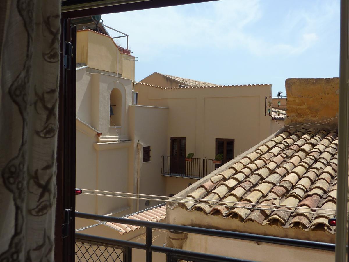 Duomo Rent Room & Flat Agrigento Bagian luar foto