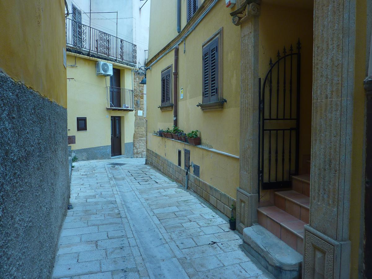 Duomo Rent Room & Flat Agrigento Bagian luar foto